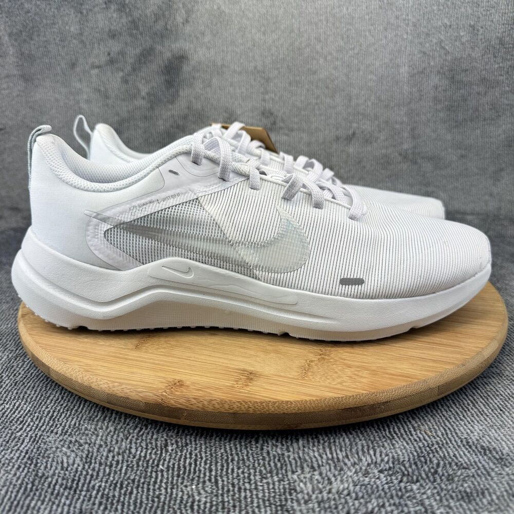 Nike Running Shoes Womens Size 11 White DD9294-100 Lightweight Training Sneakers